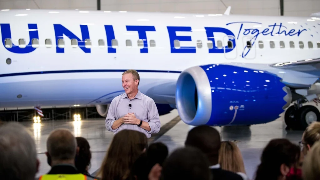 United Airlines CEO Pitches Merger With American Airlines — What It Means for Passengers